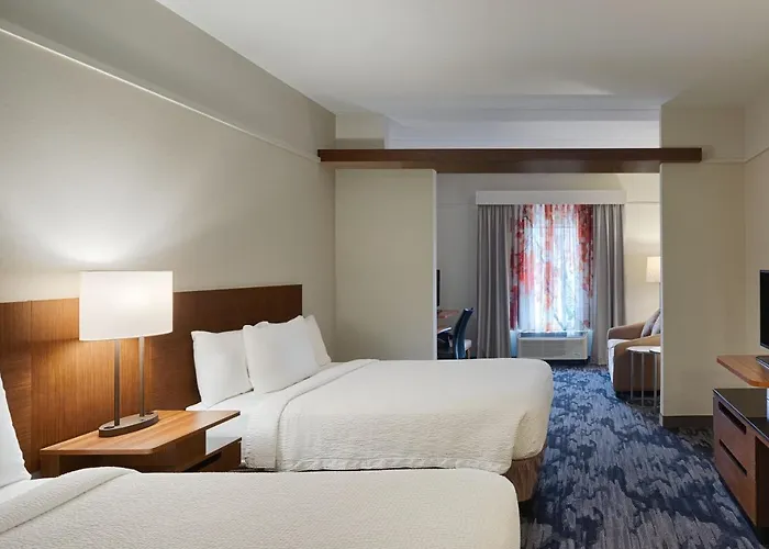 Fairfield & By Marriott Airport Hotel 3*