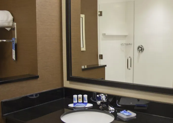 Fairfield & By Marriott Airport 3* Columbus