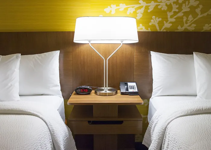 Hotel Fairfield & By Marriott Airport Columbus