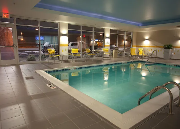 Hotel Fairfield & By Marriott Airport Columbus