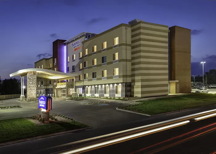 Hotel Fairfield & By Marriott Airport Columbus