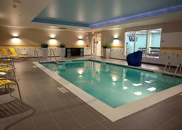 Fairfield & By Marriott Airport
