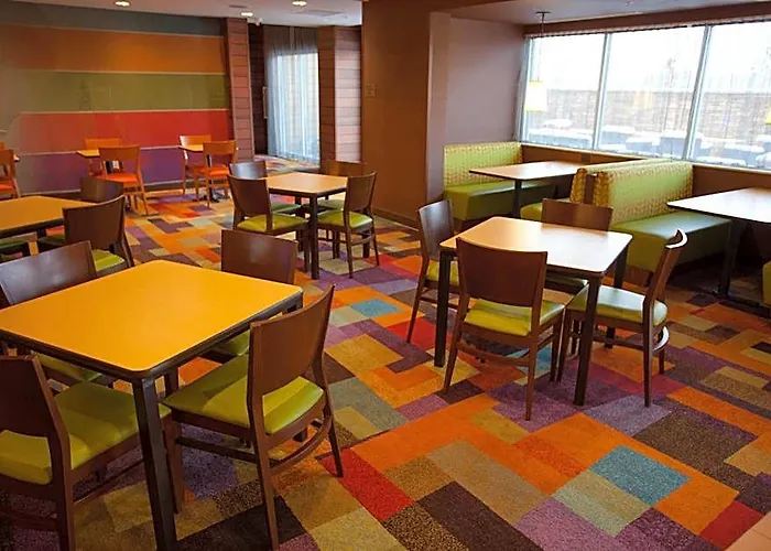 Fairfield & By Marriott Airport Columbus